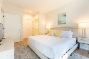 Luxury Apt In Heart of Seaport - VIA-1515